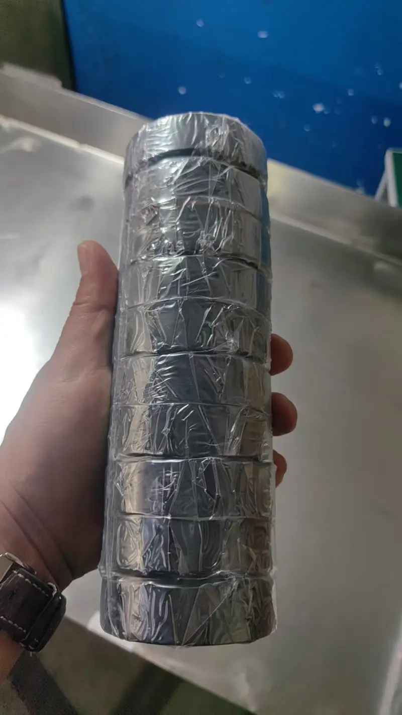 粘着ラベル素材の構造と主な性能パラメータ