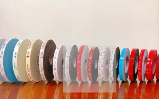 両面テープを剥がす時の注意点は？